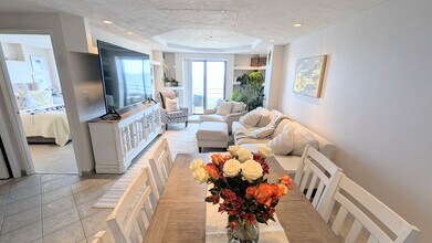 510 Revere Beach Blvd, Unit 504 in Revere, MA - Building Photo - Building Photo