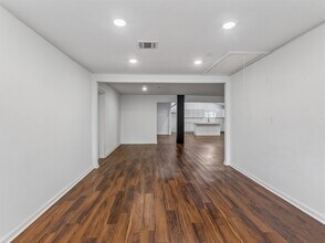 11515 Iberia Dr in Houston, TX - Building Photo - Building Photo