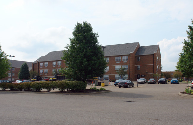 Haviland Hall in Canton, OH - Building Photo - Building Photo