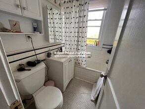 19 Melvin Ave, Unit 10 in Boston, MA - Building Photo - Building Photo