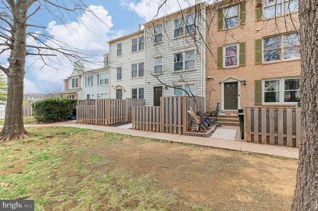 7438 Emerald Dr in Manassas, VA - Building Photo - Building Photo