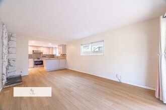 20359 Lake Erie Dr in Walnut, CA - Building Photo - Building Photo