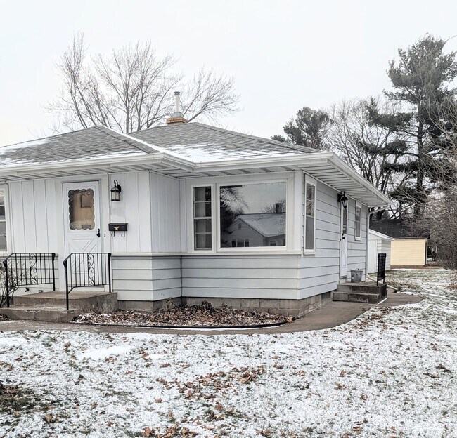 property at 910 Maple St