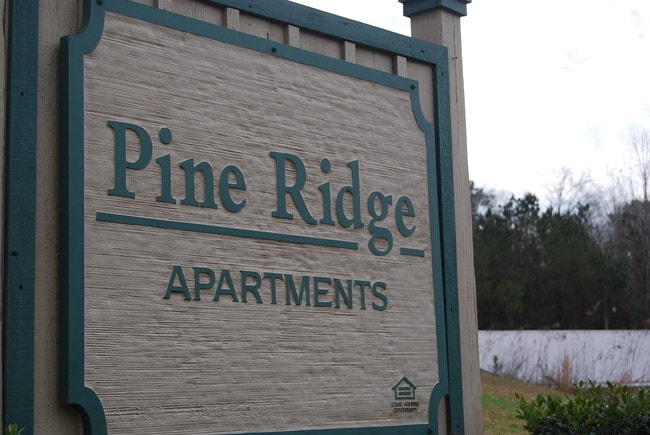 Pine Ridge in Jackson, AL - Foto de edificio - Building Photo