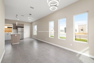 3601 Frio Ave, Unit 1 in McAllen, TX - Building Photo - Building Photo