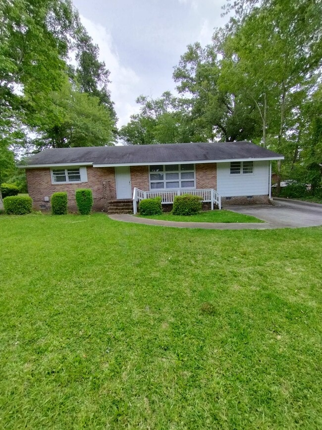 820 State Rd S-38-225