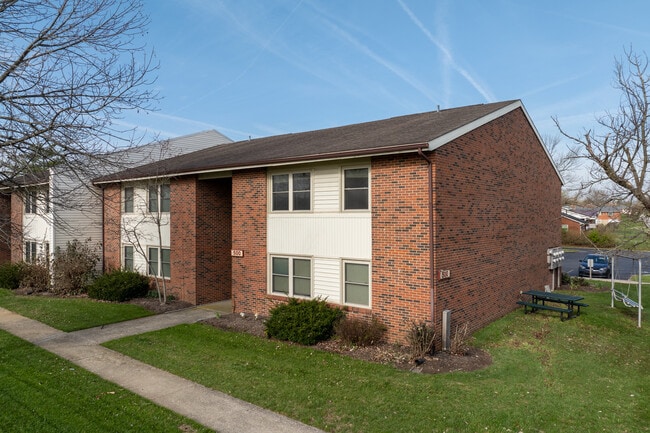 Cambridge Square Apartments - Income Based in Winchester, KY - Foto de edificio - Primary Photo