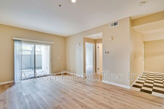 2255 Showers Dr in Mountain View, CA - Building Photo - Building Photo