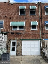 146 S Spring Garden St in Ambler, PA - Building Photo - Building Photo