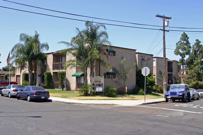 Adelaide Gardens in San Diego, CA - Building Photo - Building Photo