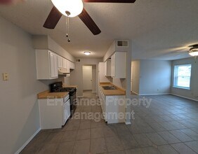 316 S Ave E in Collinsville, OK - Building Photo - Building Photo