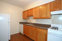 Ten Hills at The Hills photo'