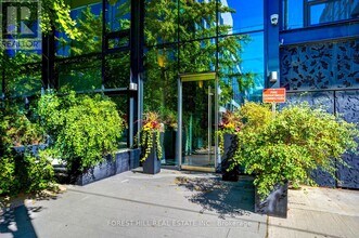 25 Stafford St in Toronto, ON - Building Photo - Building Photo