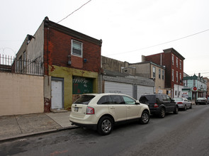 1441 Federal St in Philadelphia, PA - Foto de edificio - Building Photo