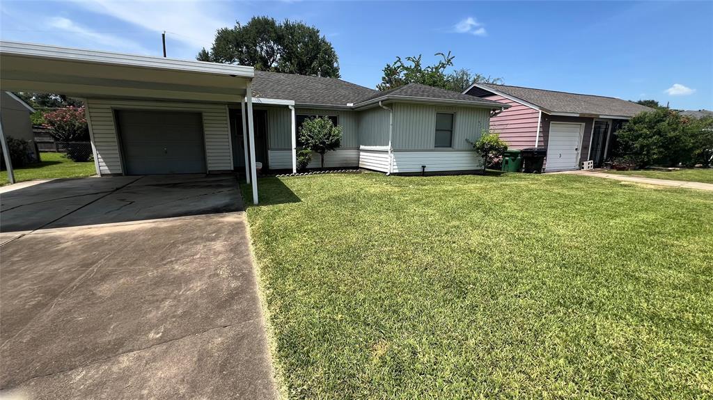 8727 Othello St in Houston, TX - Building Photo
