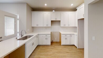 5032 Catoctin Dr in San Diego, CA - Building Photo - Building Photo