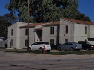 550 Melrose Ct in Decatur, IL - Building Photo