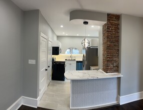 74 Delaware Ave in Penns Grove, NJ - Foto de edificio - Building Photo