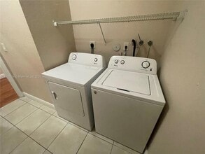 15191 SW 23rd Ln in Miami, FL - Building Photo - Building Photo