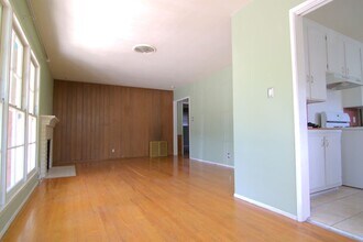 17106 Willard St in Los Angeles, CA - Building Photo - Building Photo