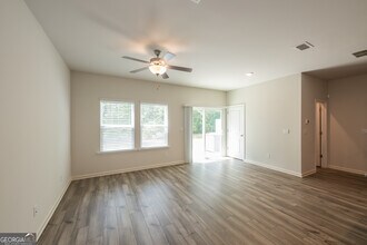 1585 Villageside Ct in Lawrenceville, GA - Building Photo - Building Photo