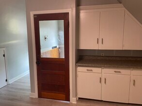 1403 Columbus Ave, Unit Upper Floor Unit in Grand Haven, MI - Building Photo - Building Photo