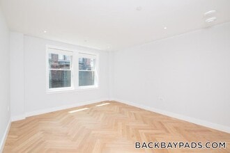 12 Commonwealth Ave, Unit 504 in Boston, MA - Building Photo - Building Photo