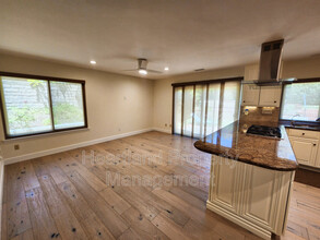 13272 Vinter Way in Poway, CA - Building Photo - Building Photo