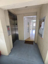 1575 Euclid Ave in Miami Beach, FL - Building Photo - Building Photo