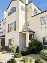 100 E Fillmore St in Phoenix, AZ - Building Photo