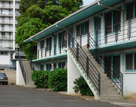 2811 Winam Ave in Honolulu, HI - Building Photo - Building Photo