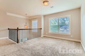 37 Canyon View Dr in Newnan, GA - Foto de edificio - Building Photo