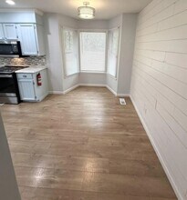 7 Hickory Ln in Maumelle, AR - Building Photo - Building Photo