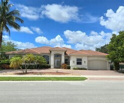 15066 SW 39th St in Davie, FL - Building Photo