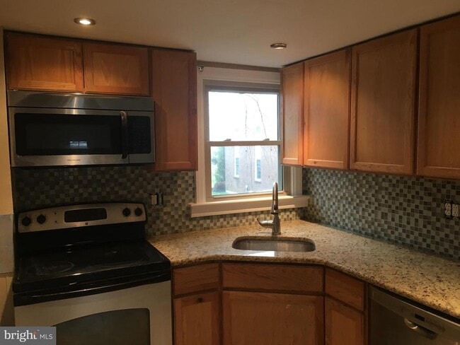 property at 1017 N York Rd