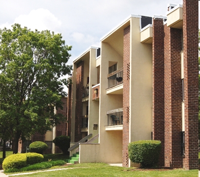 Compton Apartments in Wilmington, DE - Building Photo - Building Photo