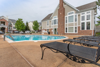 Autumn Oaks Apartments in Manchester, MO - Building Photo - Interior Photo