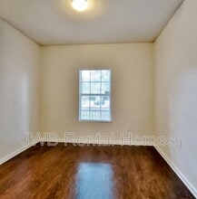 8449 India Ave in Jacksonville, FL - Building Photo - Building Photo