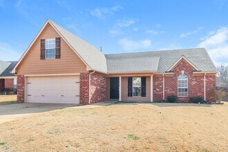 6179 Sandbourne E in Olive Branch, MS - Building Photo - Building Photo