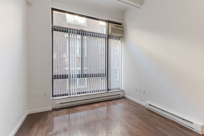 11 Hallam St, Unit 3 in Boston, MA - Building Photo - Building Photo