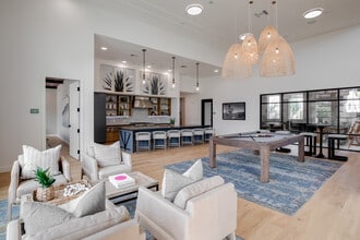 Spire Deer Valley in Phoenix, AZ - Building Photo - Interior Photo