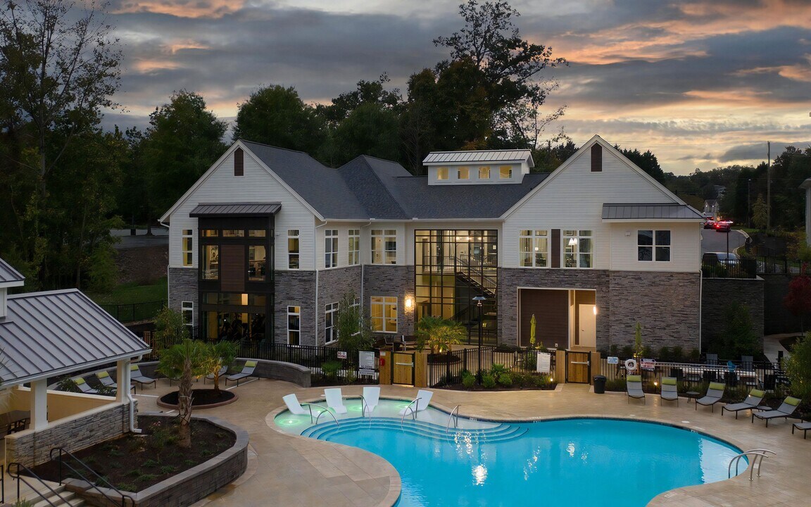 Ventura Research Park in Charlotte, NC - Building Photo