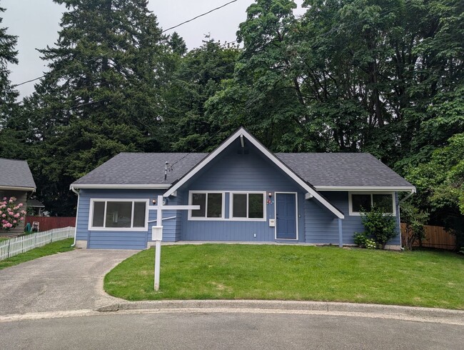 property at 16420 NE 96th Pl