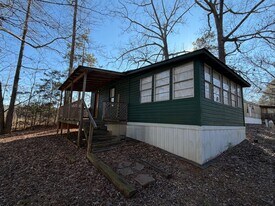 47 Peaceful Pines Dr in Haughton, LA - Building Photo
