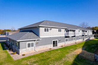 Fox Trail Crossing in Green Bay, WI - Foto de edificio - Building Photo