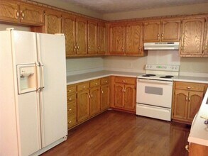 1212 Wembley Ct in Gallatin, TN - Building Photo - Building Photo