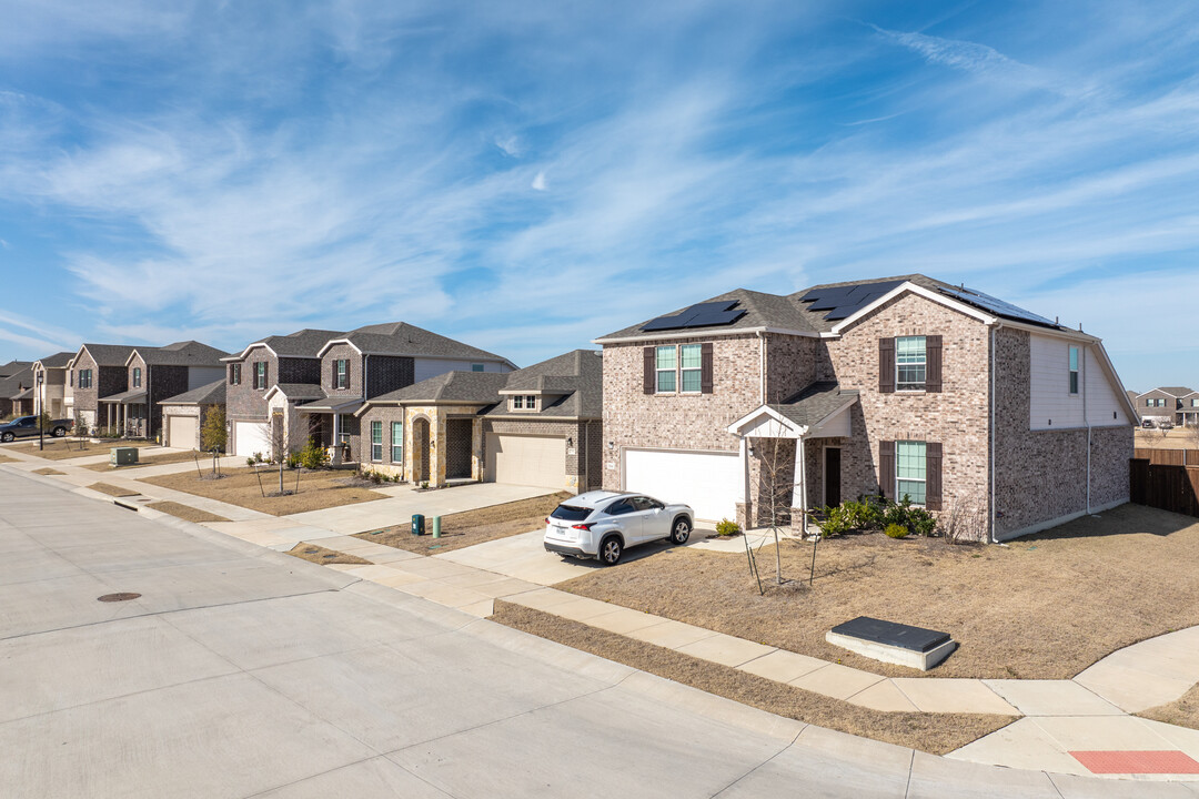 Whitewing Trails in Princeton, TX - Building Photo