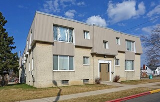 Durand Plaza in Racine, WI - Building Photo