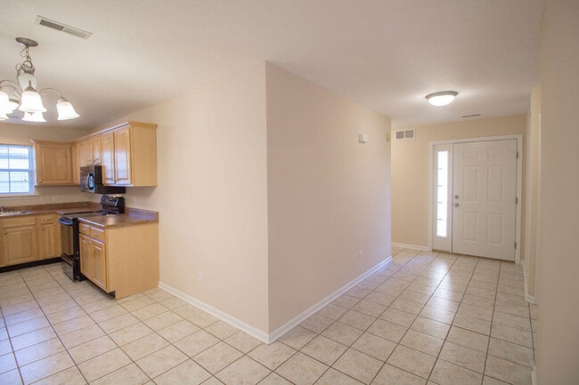 1881 Field St in Columbia, MO - Building Photo - Building Photo