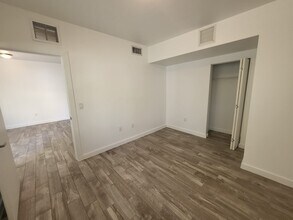 551 Michigan Ave in Miami Beach, FL - Building Photo - Building Photo